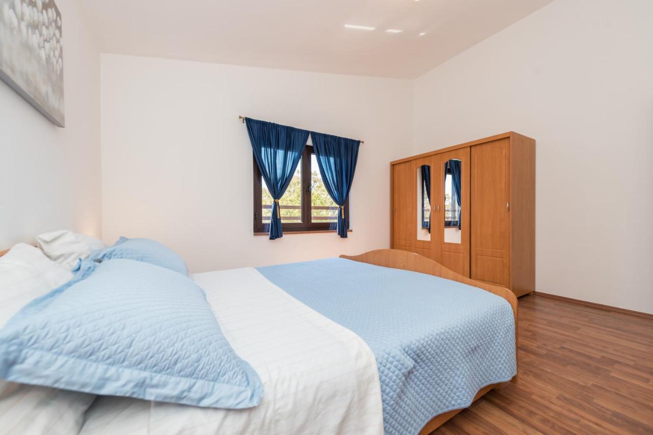 Apartment Astoria Zaton  Ngoại thất bức ảnh