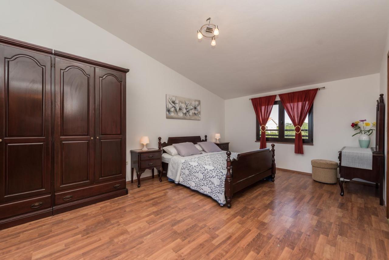 Apartment Astoria Zaton  Ngoại thất bức ảnh