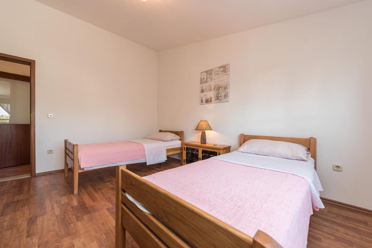 Apartment Astoria Zaton  Ngoại thất bức ảnh